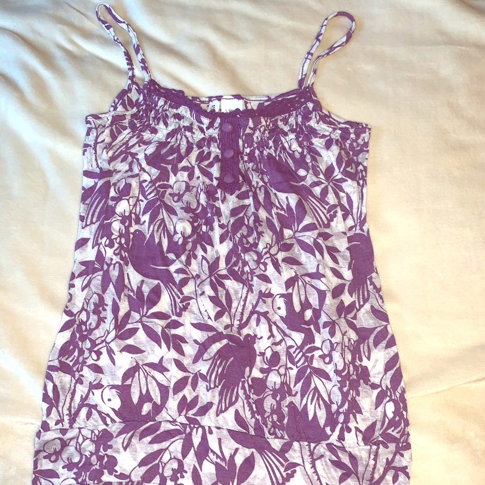 Great burnout summer tank with floral pattern
